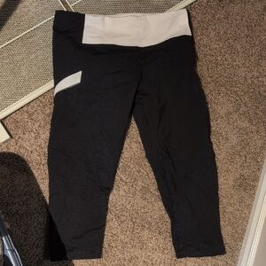Lululemon Capris Black and White Leggings